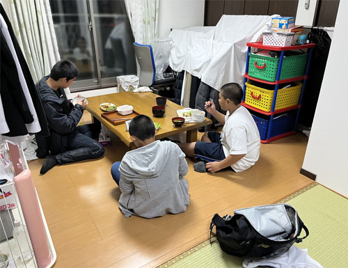 一道館寮 室内